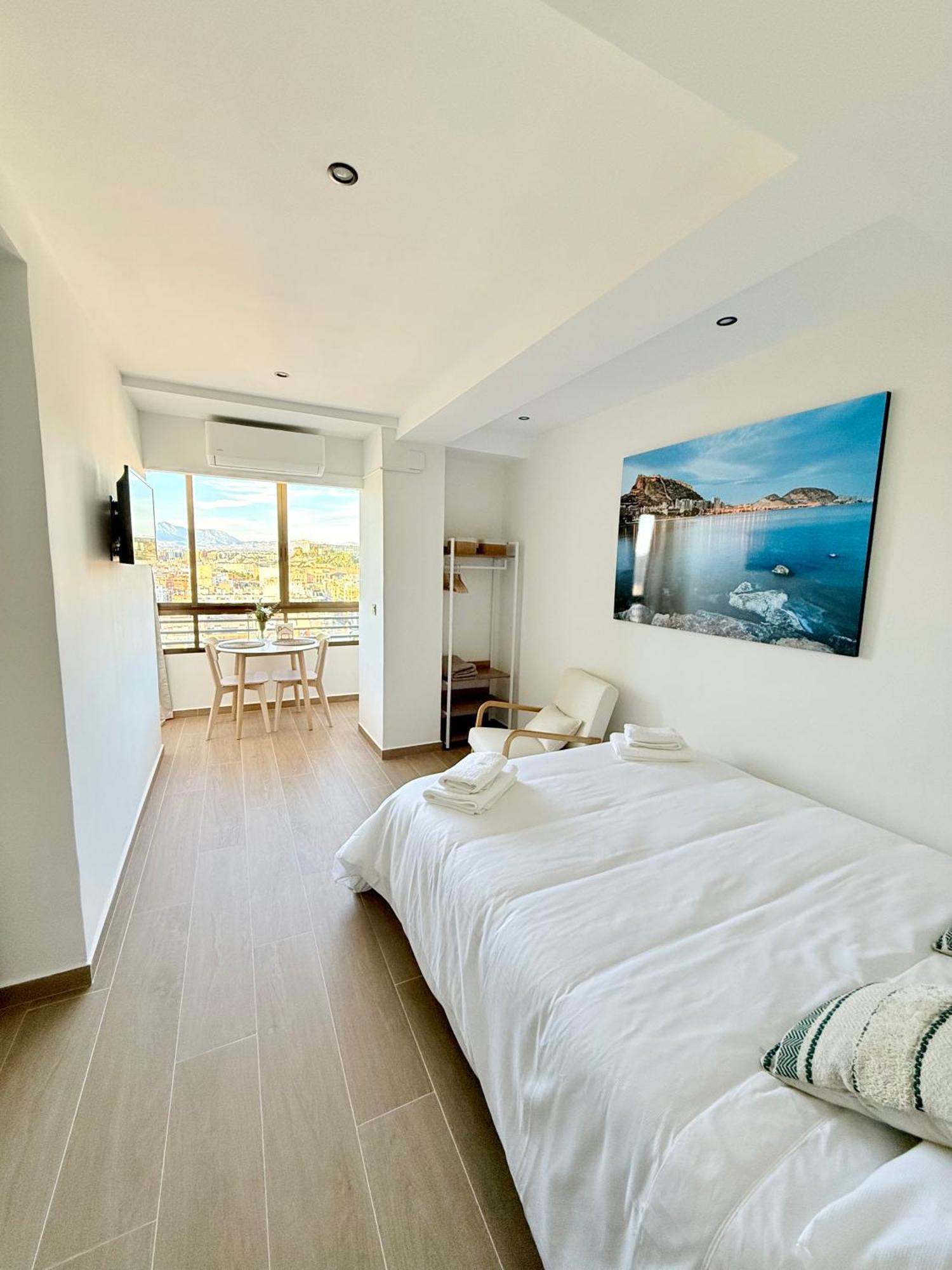Apartament 18th Floor Center Riscal *